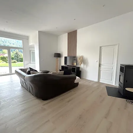 Holiday home Des 4 Saisons